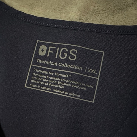 Figs Navy Women’s set - Picture 3 of 11